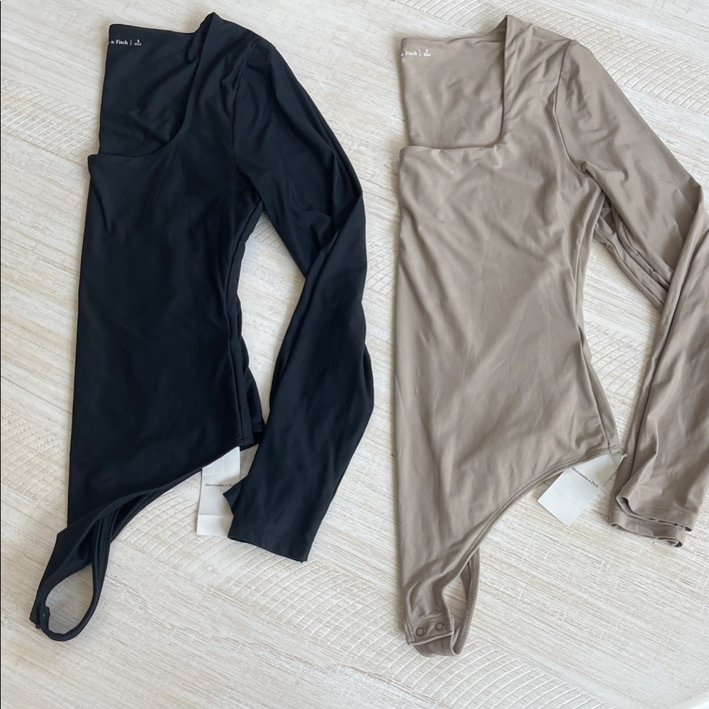 Abercrombie & Fitch Black + Tan Long Sleeve Bodysuits